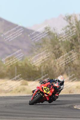 media/Nov-02-2025-CVMA (Sun) [[337aff29ab]]/Race 11-Amateur Supersport Open/